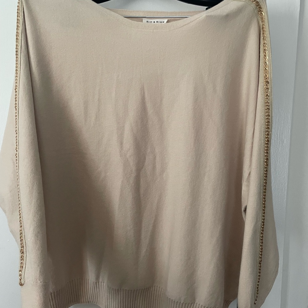 Cream Crewneck Sweater with Gold Chain-Trim Sleeves so soft 3x